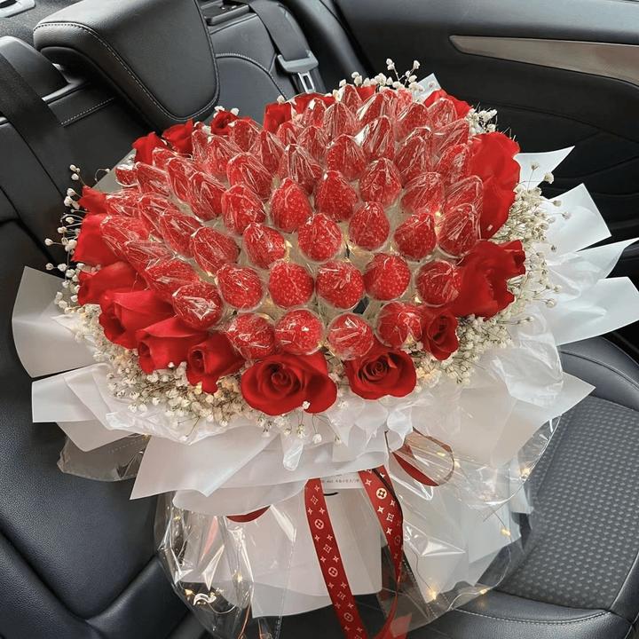 大草莓花束全国同城速递新鲜送女友闺蜜生日节日附近花店配送上门