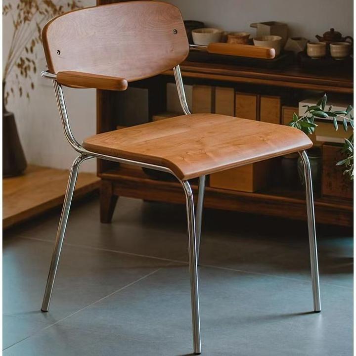 樱桃木挂耳餐椅中古实木扶手不锈钢椅子北欧家用能挂桌子的靠背椅