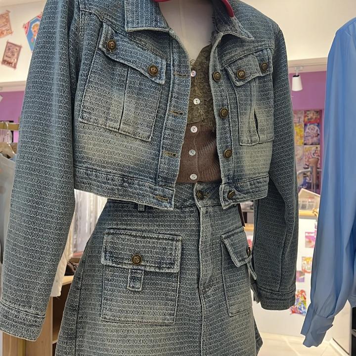 欧货复古时尚牛仔套装女秋季宽松时髦牛仔短外套+高腰短裙两件套