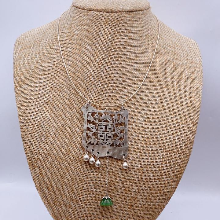 铜合金吊坠 个性喜字吊坠女复古国风双喜牌东陵玉莲蓬流苏项链