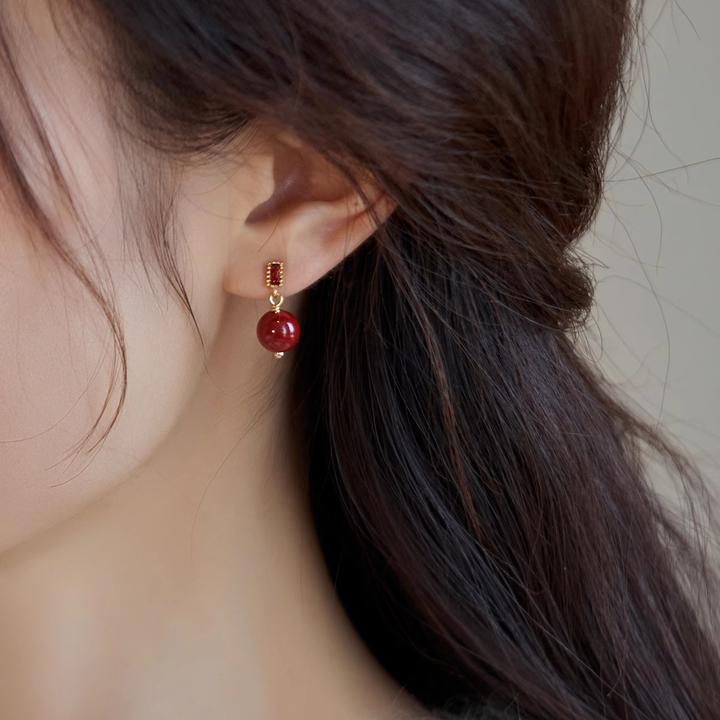 铜合金耳饰  国风红色珠珠耳钉女新年轻奢气质高级感耳钉秋冬耳饰
