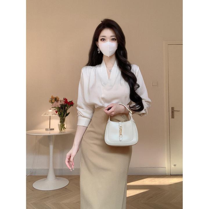 高端气质性感V领衬衫套装女2024春秋名媛不规则包臀半身裙两件套