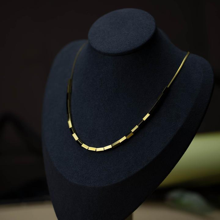 合金项链 18K金电镀扁蛇骨链小方块项链设计师款百搭气质轻奢项链