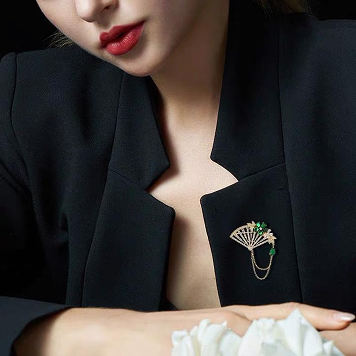 流苏扇子中国风胸针高档设计感小众时尚胸花防走光西装礼服别针
