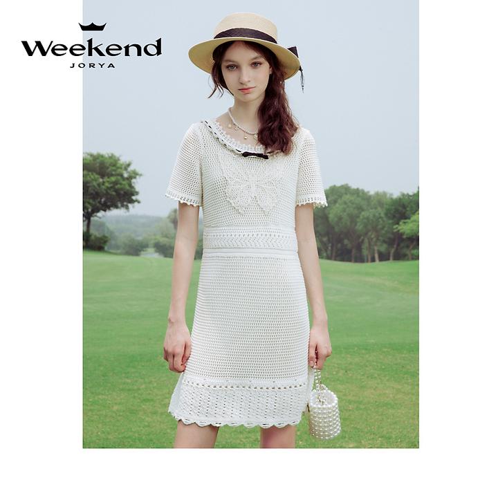 卓雅周末2024夏季新款典雅圆领绣花蝴蝶清凉镂空连衣裙EJWDBF21
