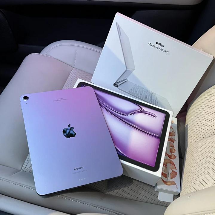 95新 Apple/苹果 8代 iPad超薄绘画设计商务游戏追剧指纹平板电脑