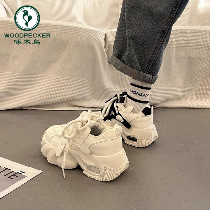 啄木鸟欧洲站厚底老爹鞋女超火百搭2025新款增高显脚小休闲运动鞋