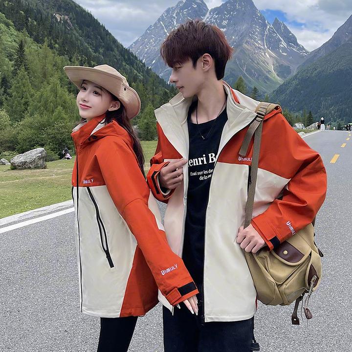 UHMU拼色冲锋衣女2024新款三合一外套男加绒旅游防水登山服情侣潮