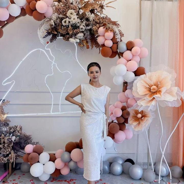 时尚新款亮片连衣裙