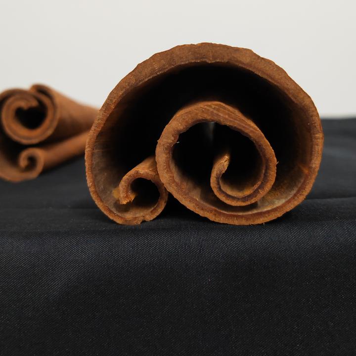 广西百年老树紫油桂高山紫油桂满油紫油桂肉桂皮干货特级紫油桂