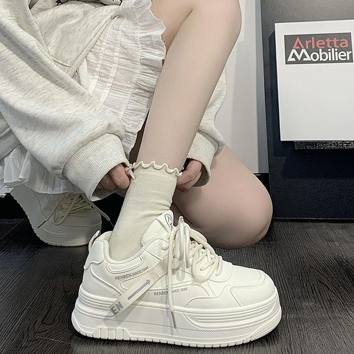 人本厚底小白鞋女学生百搭2025新款爆款鞋子ins潮春秋韩版板鞋女