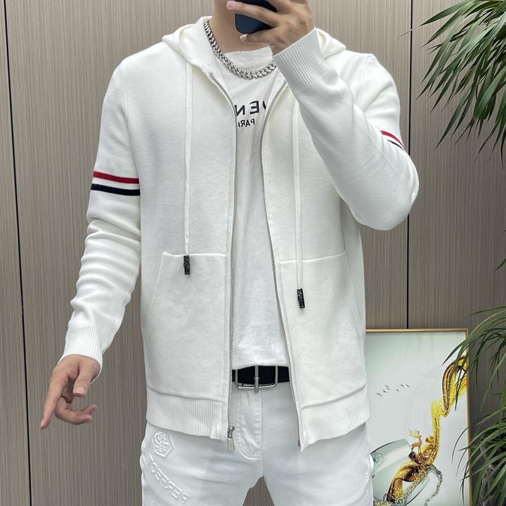 2025欧货时尚百搭修身外套毛衣潮流轻奢连帽休闲款织带男士针织衫