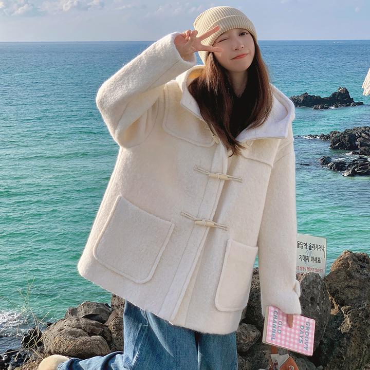 白色牛角扣毛呢外套女短款2024新款冬季学院风小个子加厚呢大衣