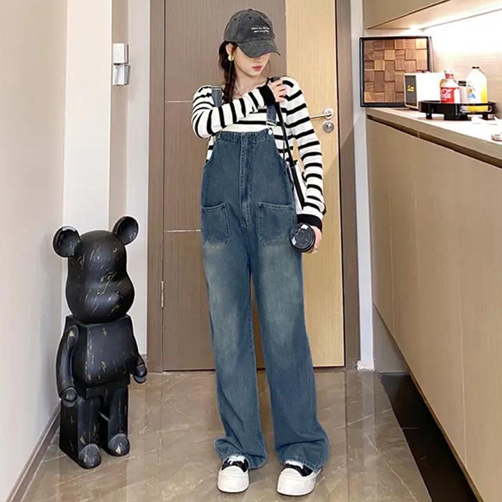 孕妇背带裤春秋款外穿复古蓝色减龄牛仔背带裤显瘦宽松阔腿裤潮