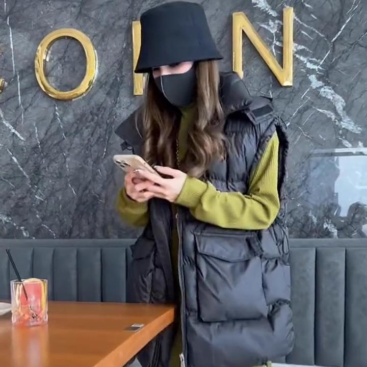 2024新款大码胖mm秋冬连帽洋气棉马甲女韩版宽松时尚坎肩马夹外套