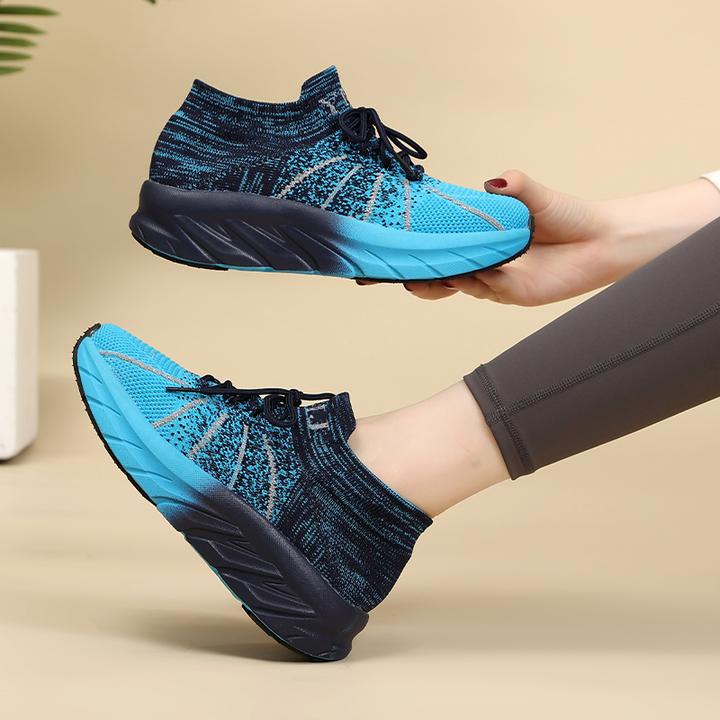 运动鞋女春夏季新款时尚休闲跑步健身软底鬼步舞厚底网面广场舞鞋