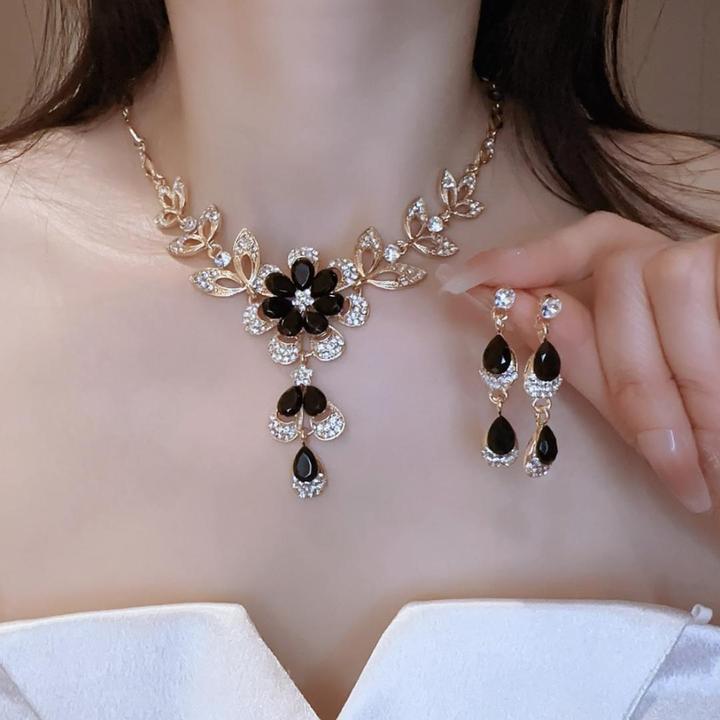 铜合金合成锆石项链 新款欧美复古夸张花朵流苏项链耳钉两件套