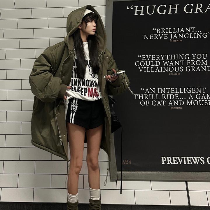 韩好甜WARDEN EDGE酷玩女孩 黑色毛呢短裤女冬辣妹高腰直筒休闲裤