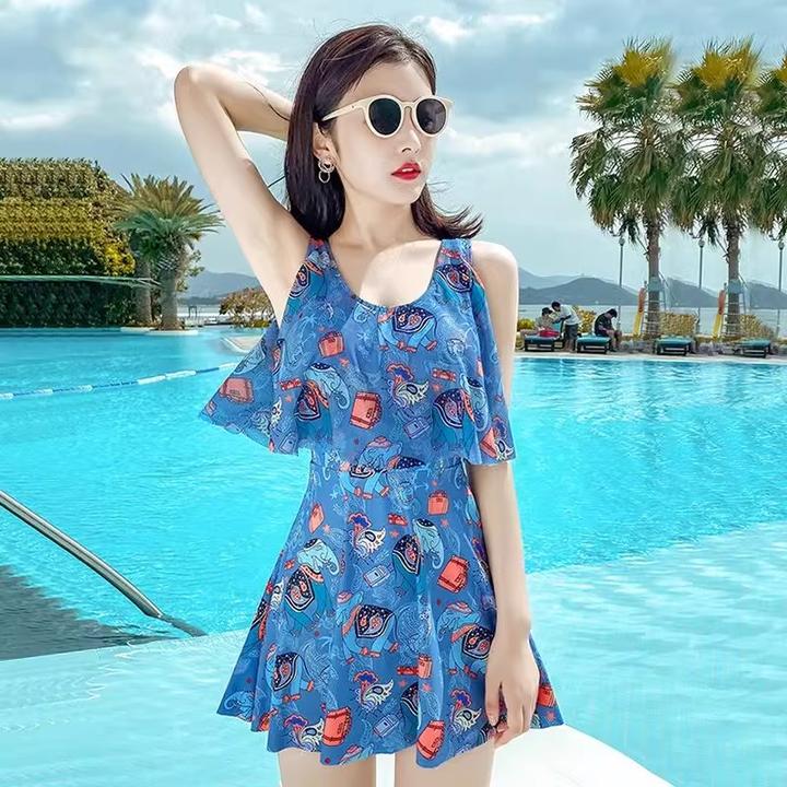 游泳衣女夏2025新款爆款显瘦遮肚游泳馆专用连体大码时尚度假泳装