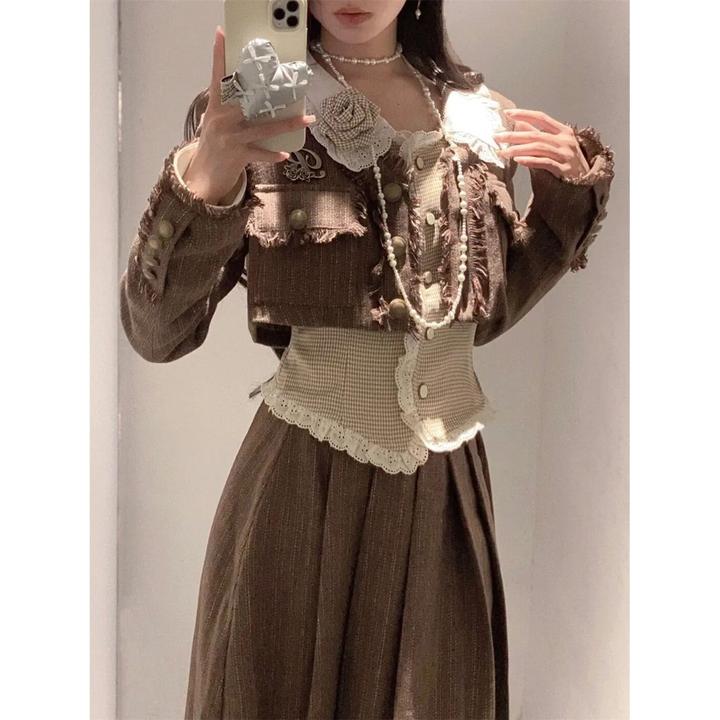 法式复古显瘦修身短外套秋冬新款内搭花边衬衫高腰半身裙三件套女