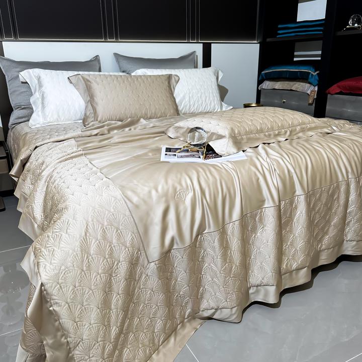 【高端100%蚕丝填充夏被】进口兰精天丝立体浮雕夏凉被四件套