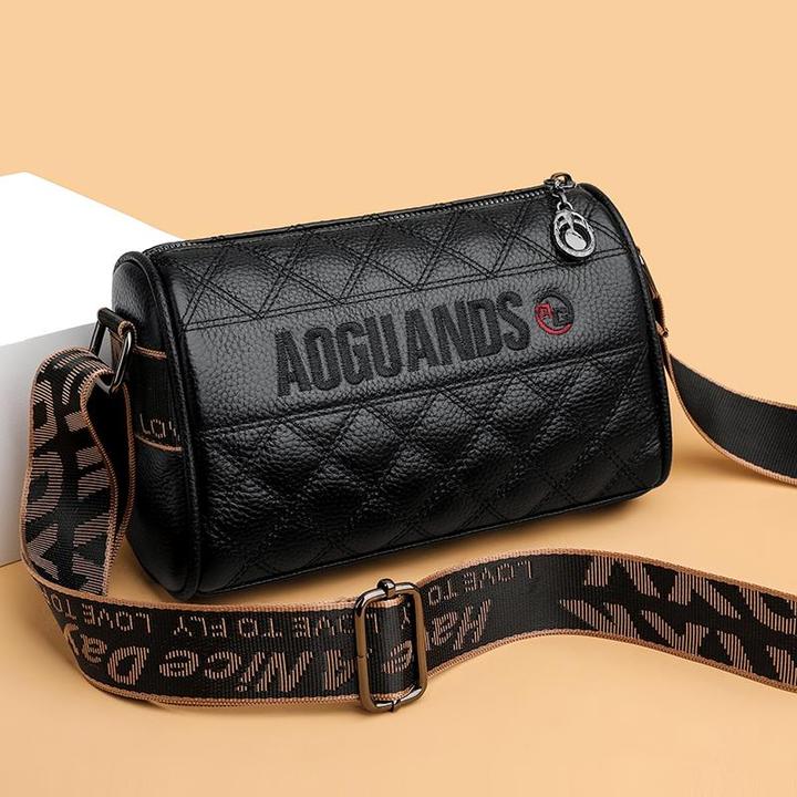 米琦袋鼠女士包2025新款时尚简约枕头包波士顿包单肩包中年妈妈包