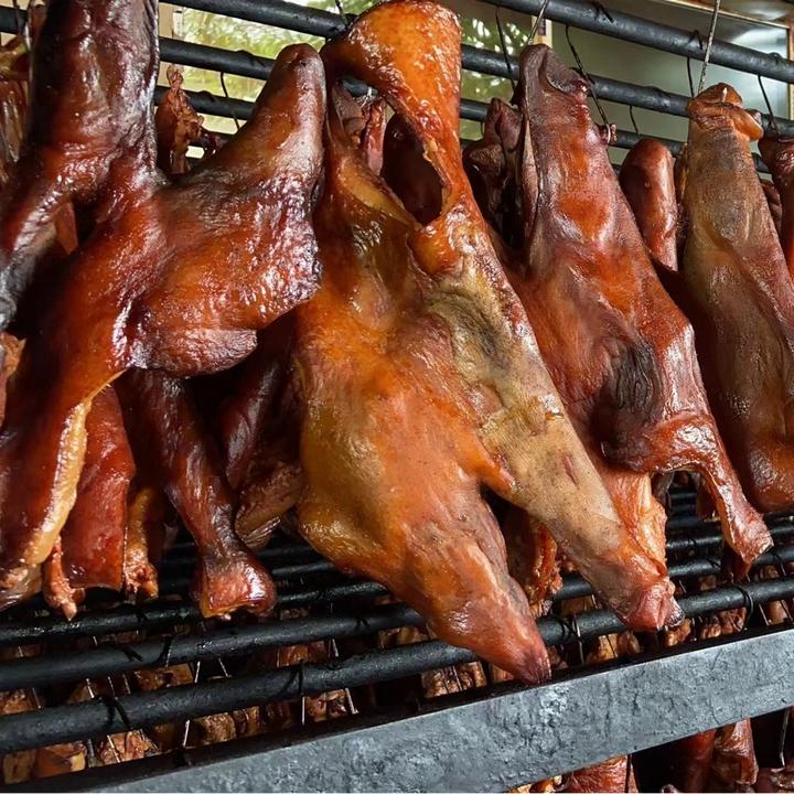 【川渝特产】烟熏腊猪脸传统古法柴火制作