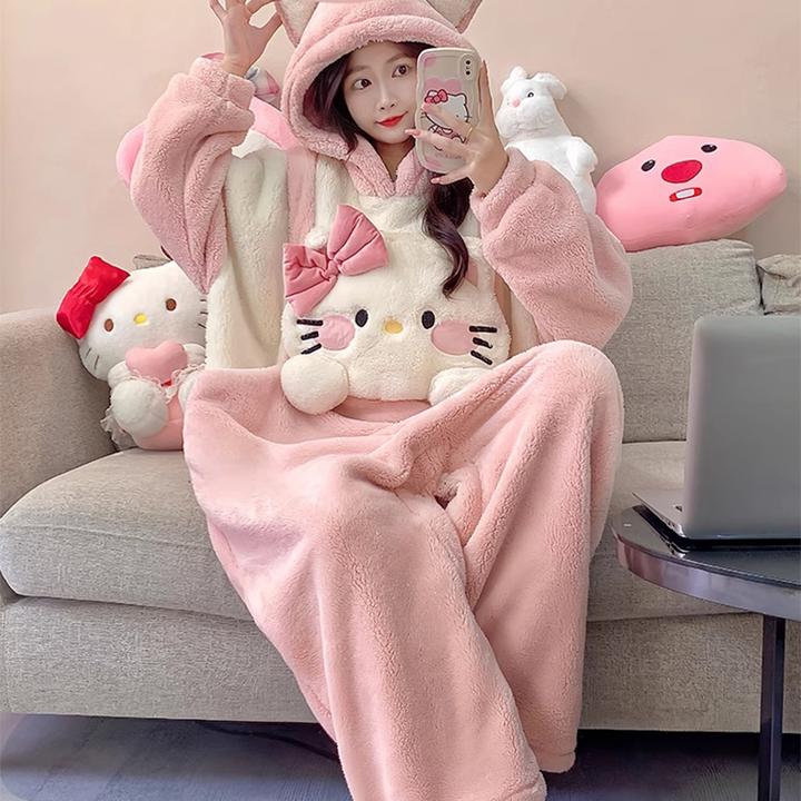 秋冬季新款长袖珊瑚绒连体睡衣女冬天可爱加绒加厚连帽保暖家居服