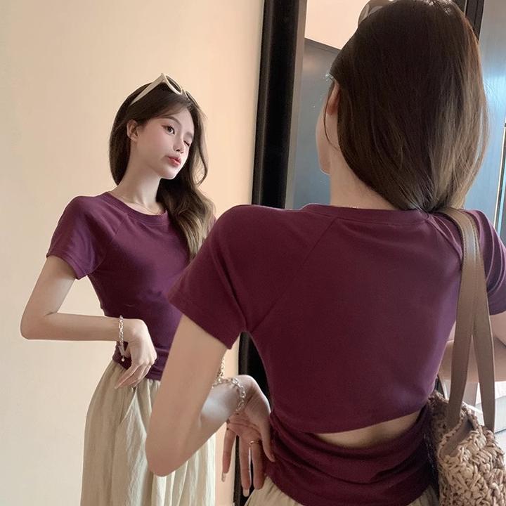 设计感镂空露背短袖T恤女夏修身收腰正肩体恤别致辣妹显瘦短上衣