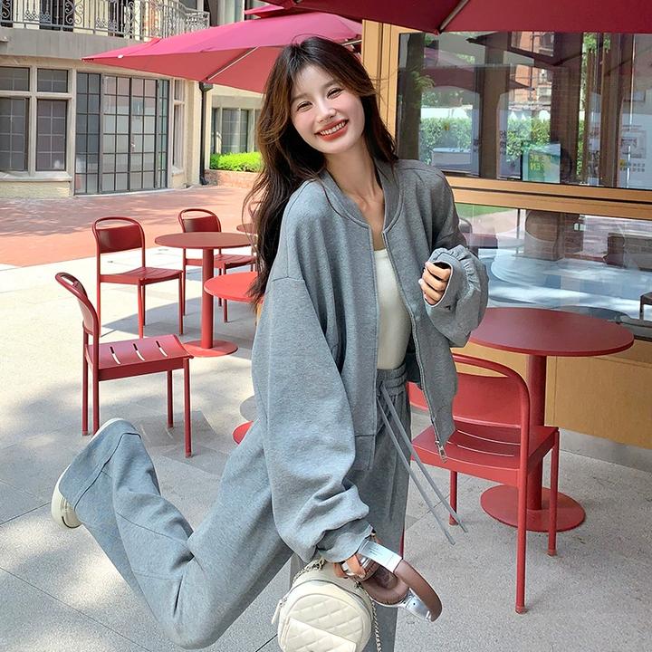 灰色休闲运动套装女秋装2024新款韩版学院风开衫卫衣阔腿裤两件套