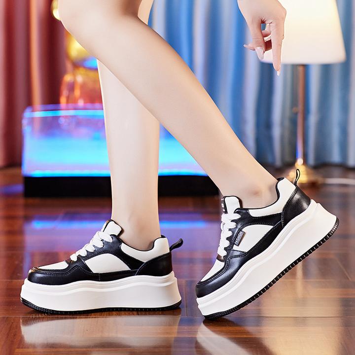 2024新款小白鞋女秋季爆款内增高厚底板鞋百搭高级感时尚休闲女鞋