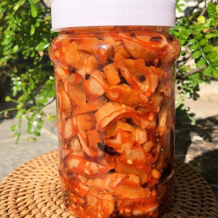 云南脆爽清真香辣萝卜丁回民制作瓶装酸辣开袋即食爽口袋装下饭菜