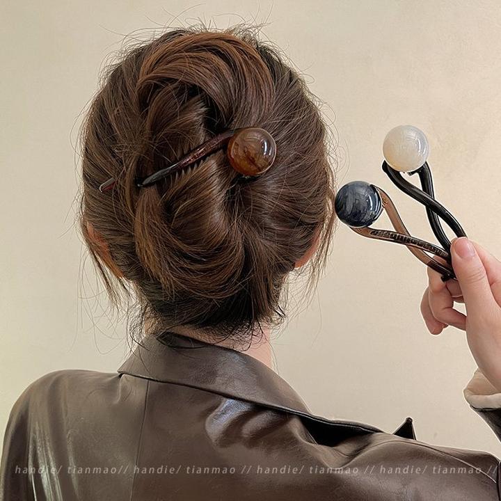 复古大气咖色珍珠一字抓夹女2024新款高级感扭扭发夹后脑勺鲨鱼夹