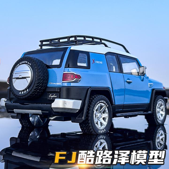 :24丰田酷路泽FJ越野合金汽车模型车内摆件对开门男孩玩具车礼物
