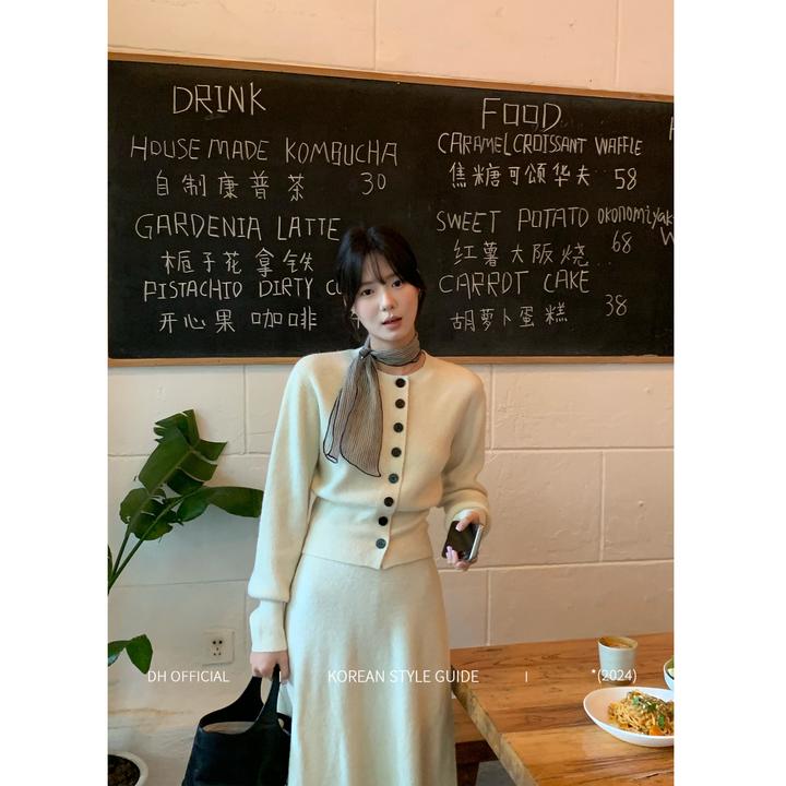 DH OFFICIAL 大花【冬日欧尼 winter】韩系温柔套装 圆领毛感软糯