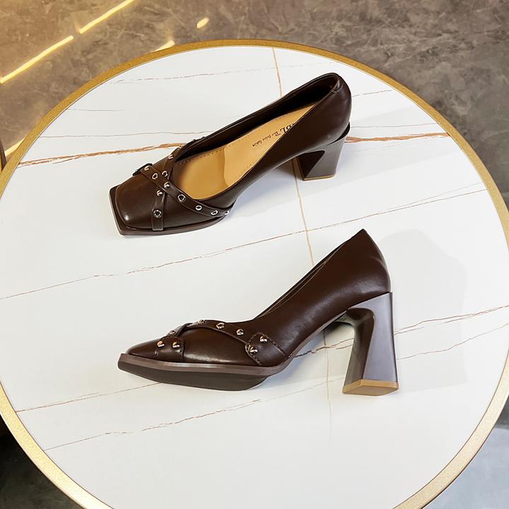 浅口粗跟高跟鞋女交叉带2024春季新款8cm不累脚复古方头百搭单鞋