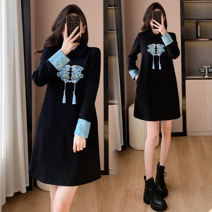 新中式国风春季设计感连衣裙女2024时尚洋气显瘦轻奢百搭小黑裙