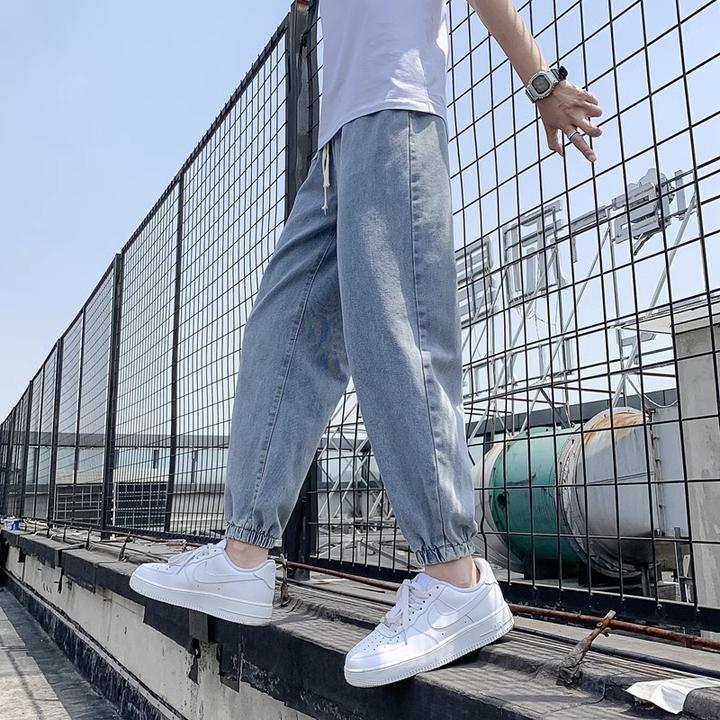 浅色牛仔裤男士2025夏季薄款潮牌宽松束脚直筒裤子韩版潮流九分裤