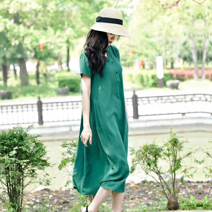 棉绸连衣裙女夏2025新款人造棉纯色短袖中长款气质显瘦a字连衣裙