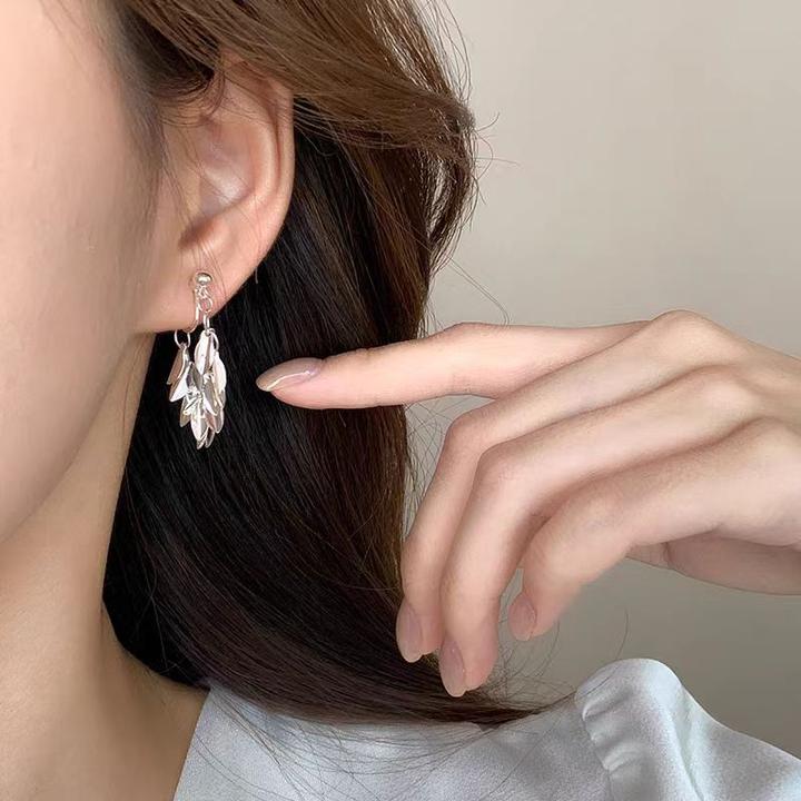 铜合金耳饰 冷淡风树叶流苏耳钉秋冬高级感气质百搭耳饰女