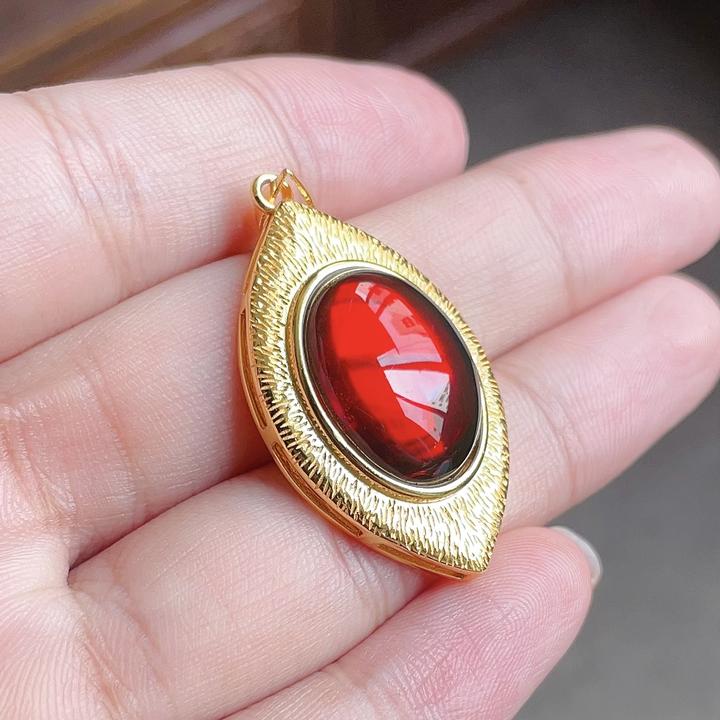 红蓝珀兰吊坠天使之眼时尚复古气质轻奢中古挂坠精美镶嵌