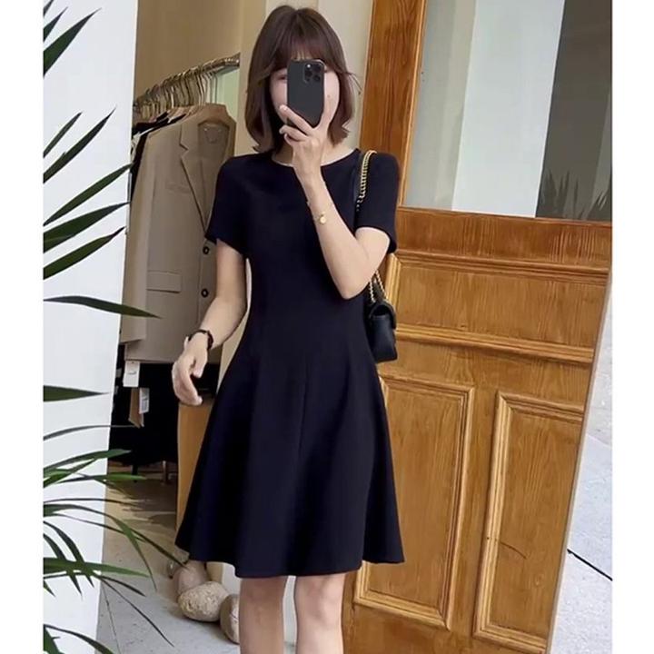 夏季法式小黑裙气质裙子时尚赫本风收腰小众黑色修身连衣裙设计感