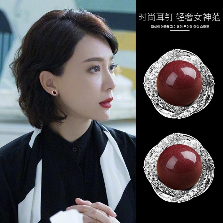 钛钢莫桑石耳饰 红色珠砂S925银针耳钉爆款轻奢小众设计感耳环女