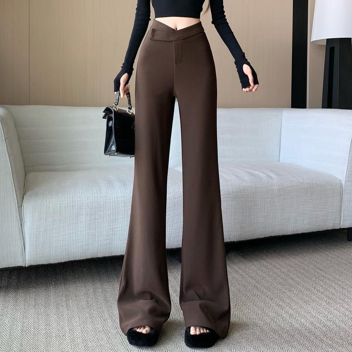 高级感咖色微喇西装裤女2025秋季流行新款高腰别致显瘦百搭休闲裤