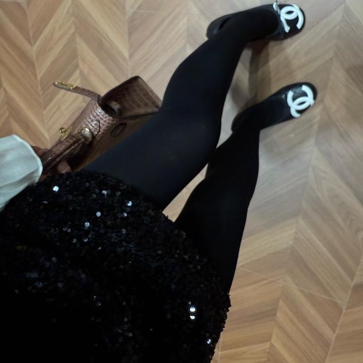 【星宿】 ins风防勾丝秋季女打底袜外穿裤袜欧若智性风打底袜 YS061