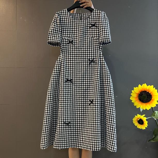 法式小清新优雅显瘦圆领蝴蝶结中长款气质格子连衣裙