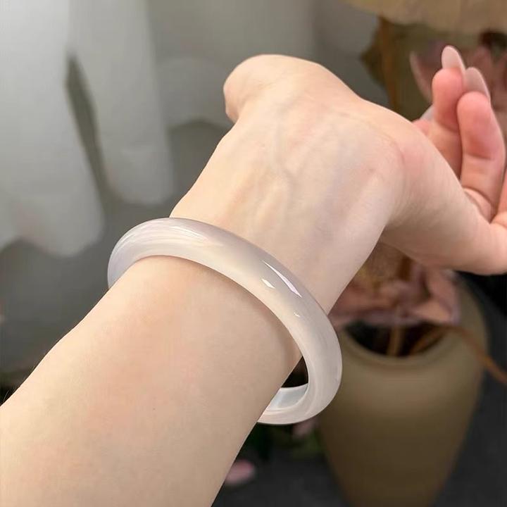 纯天然玛瑙玉髓手镯冰种白月光荔枝冻手镯玛瑙手镯玛瑙玉髓手镯