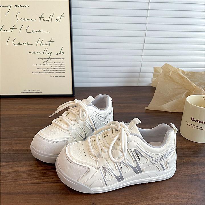 港风小白鞋子女学生百搭防滑运动休闲板鞋2025秋季新款增高德训鞋