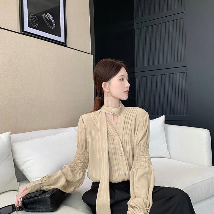 古金色V领衬衫女秋季新款丝带设计高级感时尚长袖衬衣