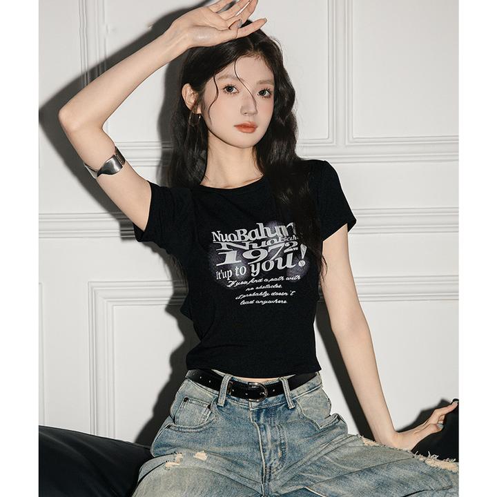 夏季镂空蕾丝漏背辣妹字母印花短袖T恤女装修身黑色拼接短睡衣女